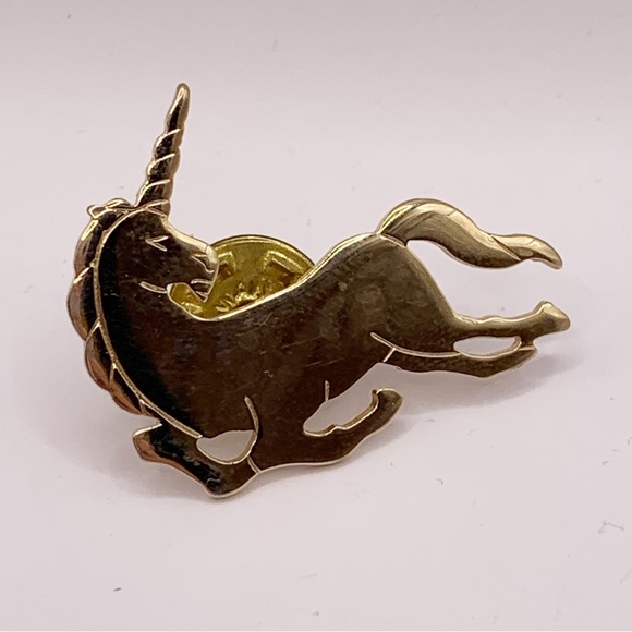 Avon vintage unicorn pin gold tone simplistic - Picture 3 of 7